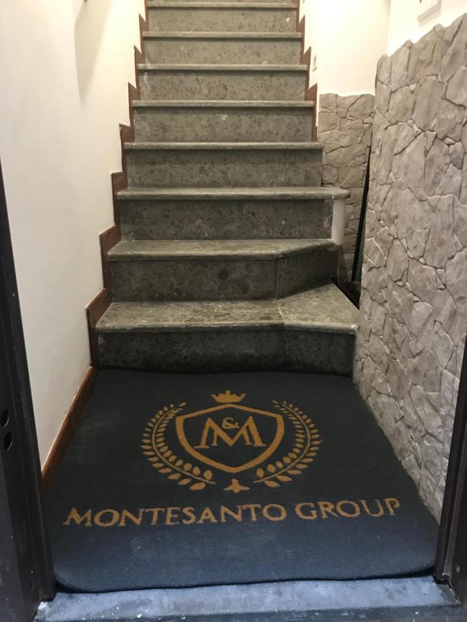 Montesantogroup Apartments Neapel Exterior foto