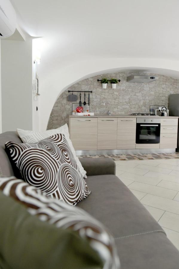 Montesantogroup Apartments Neapel Zimmer foto